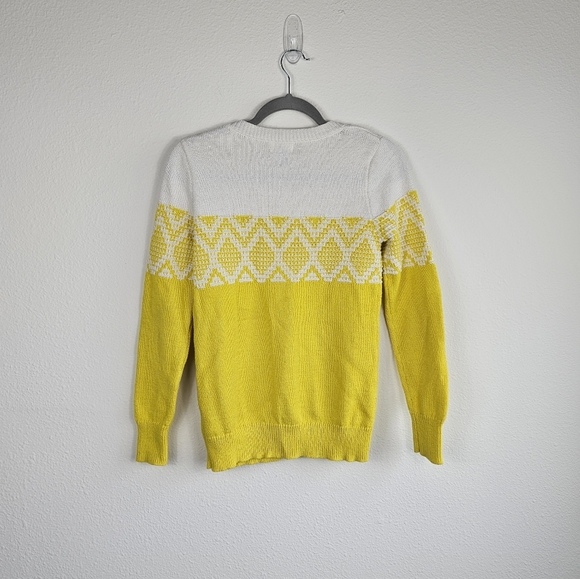 Old Navy Yellow and White Pattern Sweater Size S - Picture 2 of 4